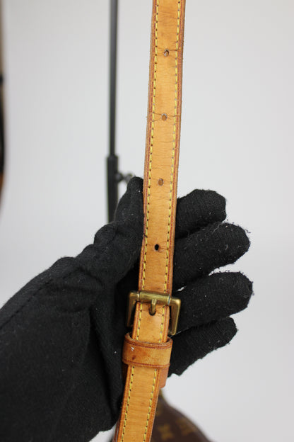 Louis Vuitton Chantilly Cross Body Bag 1990