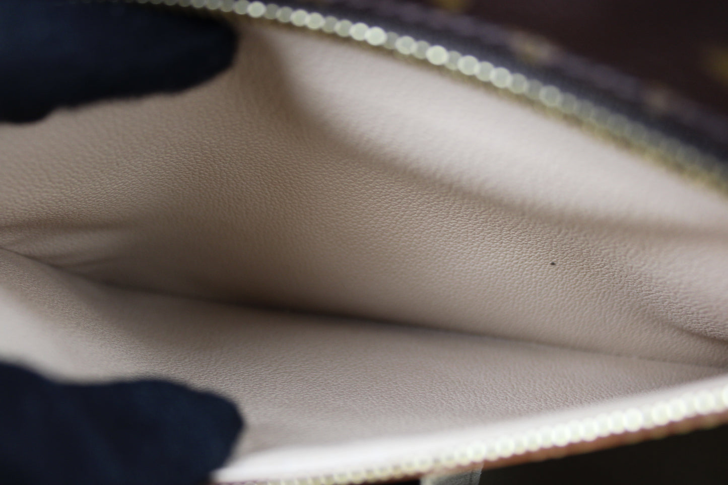 Louis Vuitton Luco Tote Bag 2000
