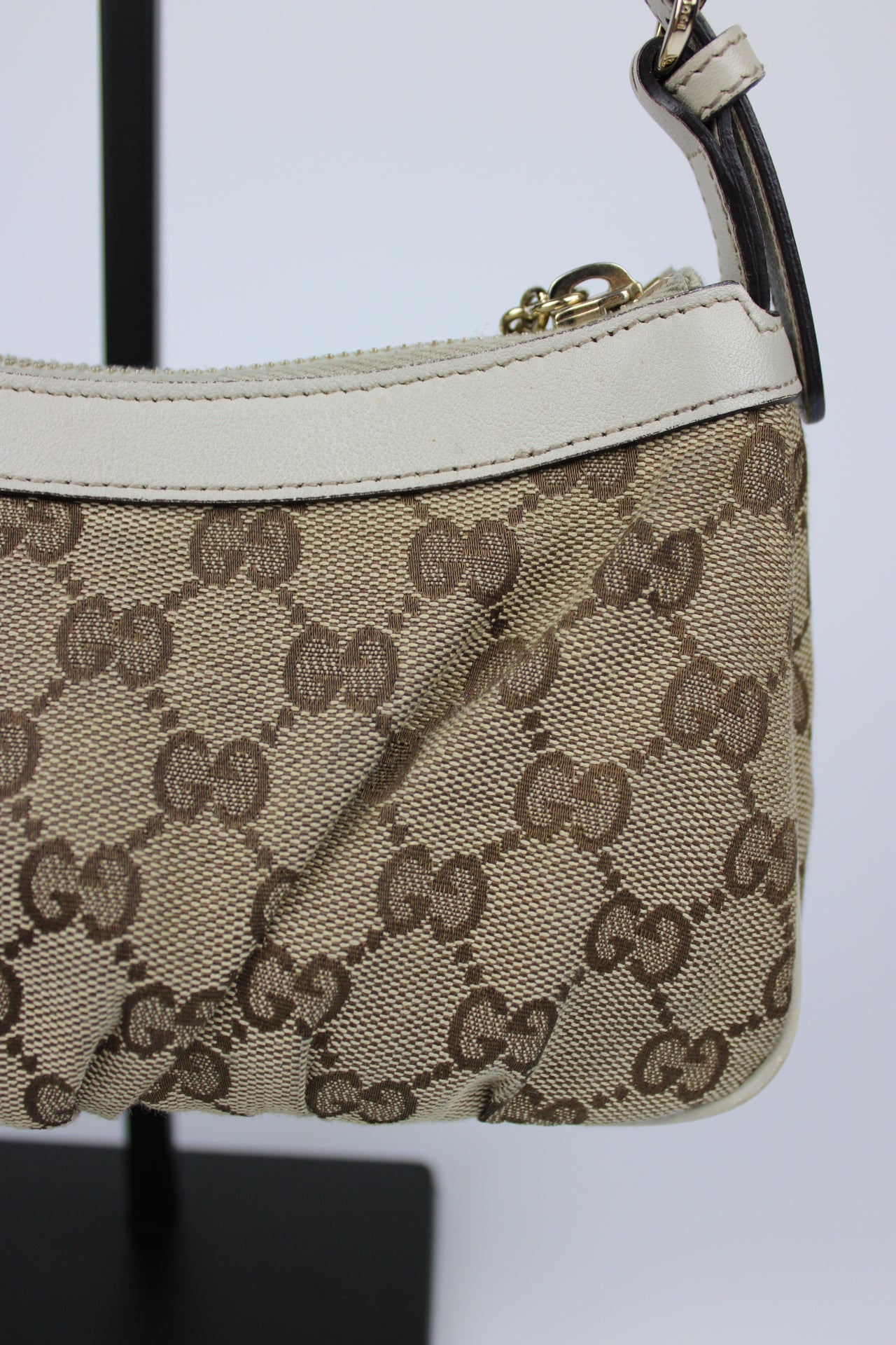 Gucci Monogram Interlocking GG Heart Charm Pochette Bag