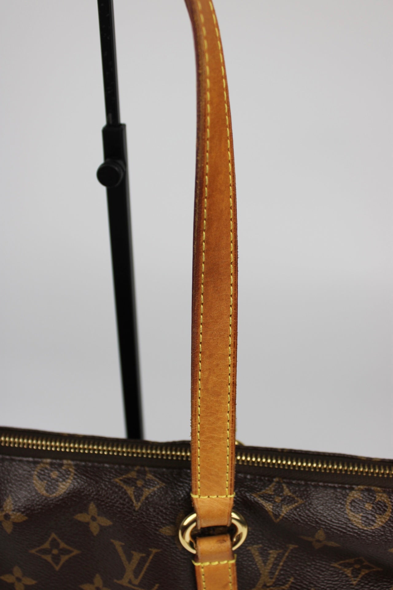 Louis Vuitton Totally PM Bag 2011 (With Receipt)
