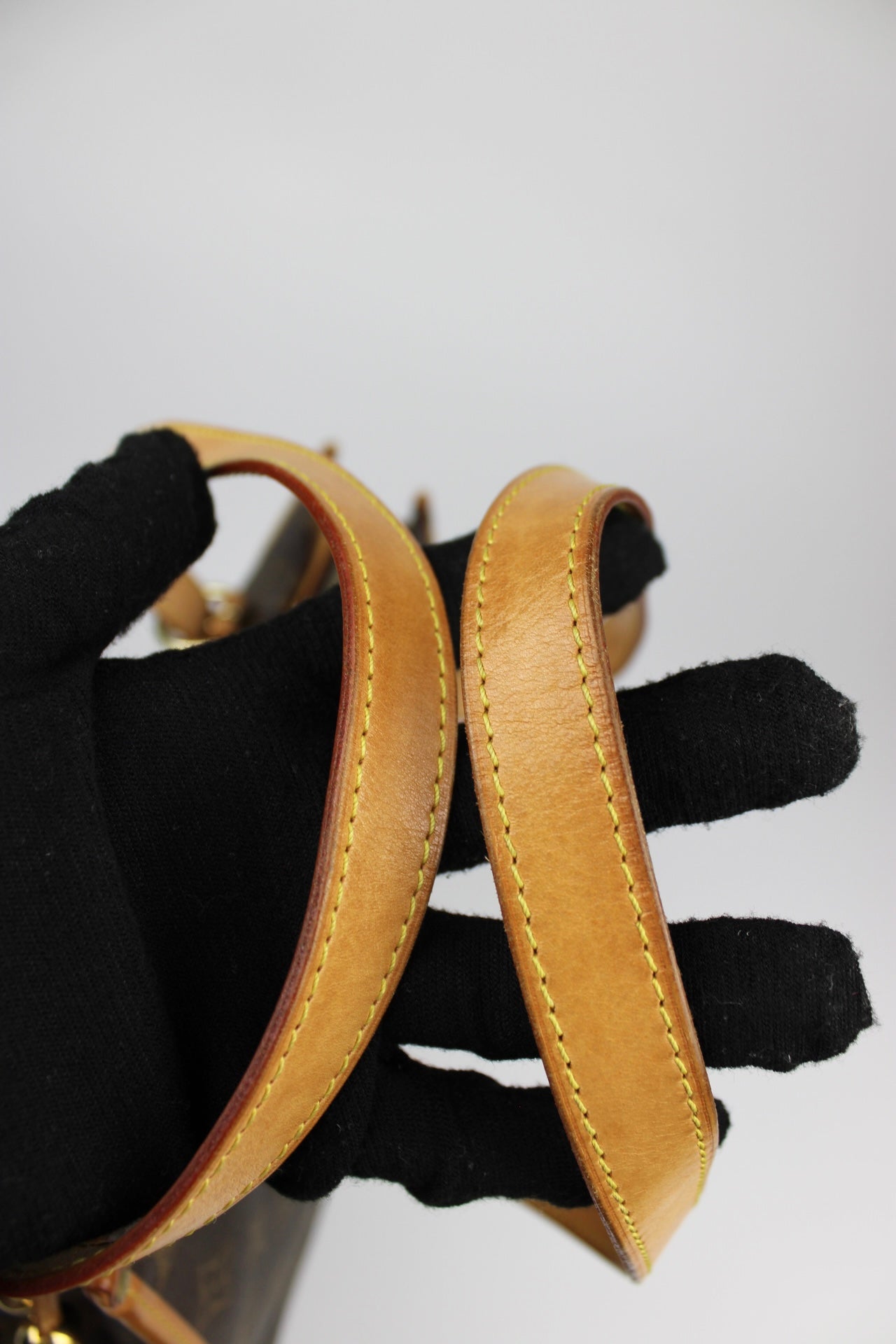 Louis Vuitton Popincourt Haut Bag 2006