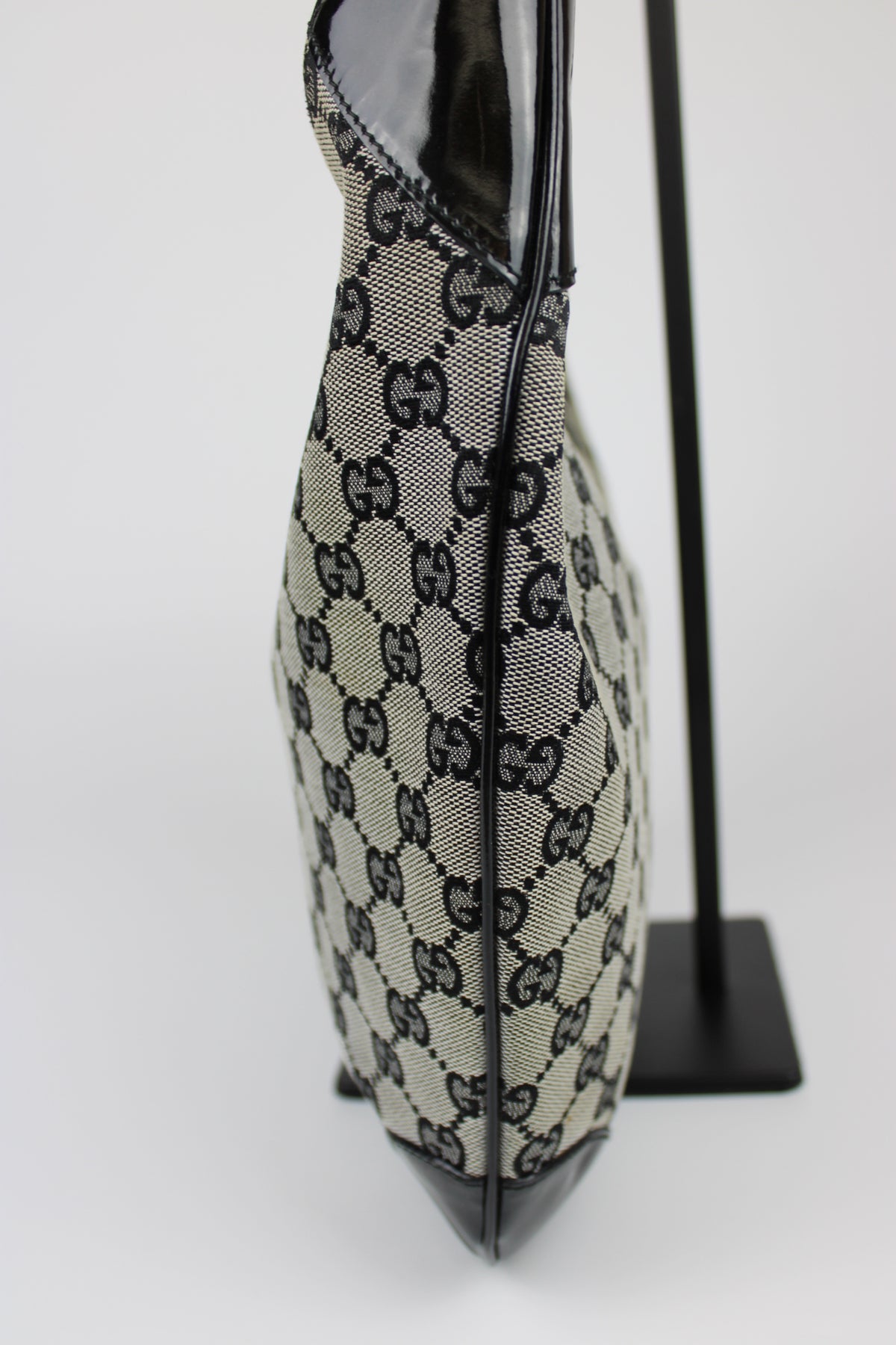 Pre-owned Gucci Monogram Crescent Bag