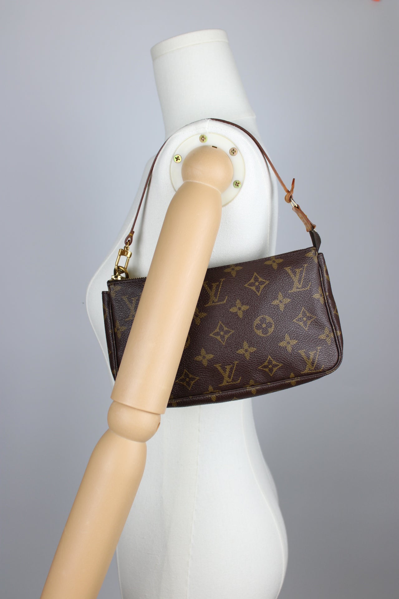 Louis Vuitton Pochette Bag 1992