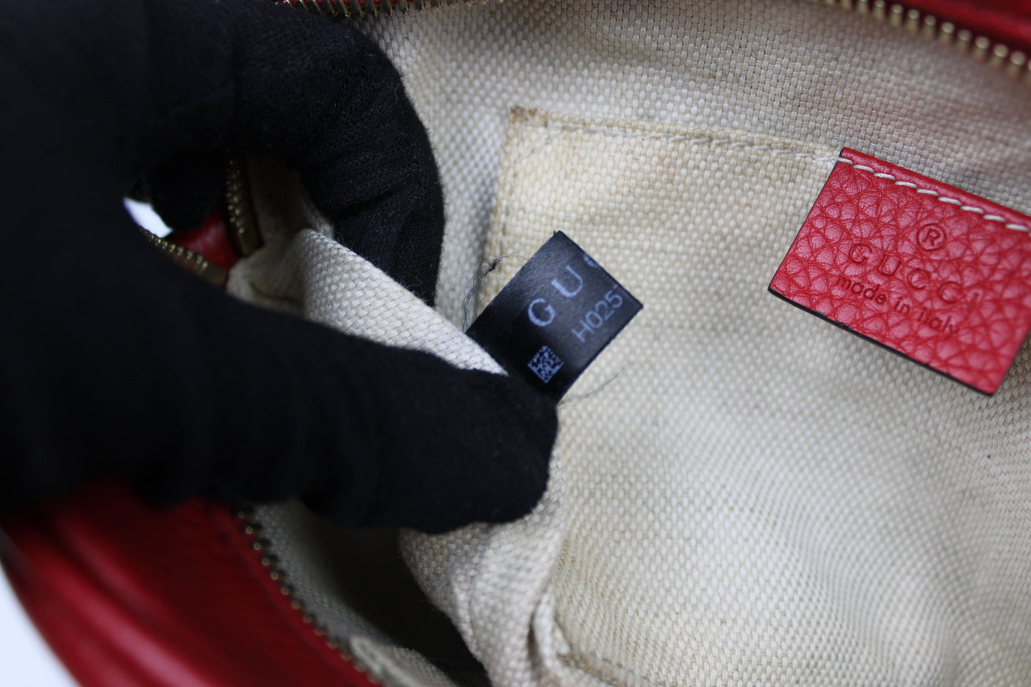 Gucci Soho Leather Cross Body Bag