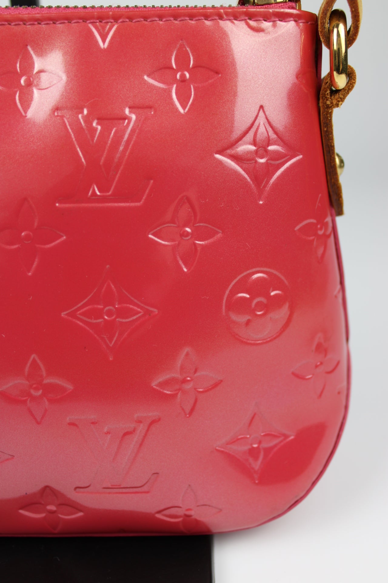 Louis Vuitton Vernis Minna Street Cross Body Bag 2006