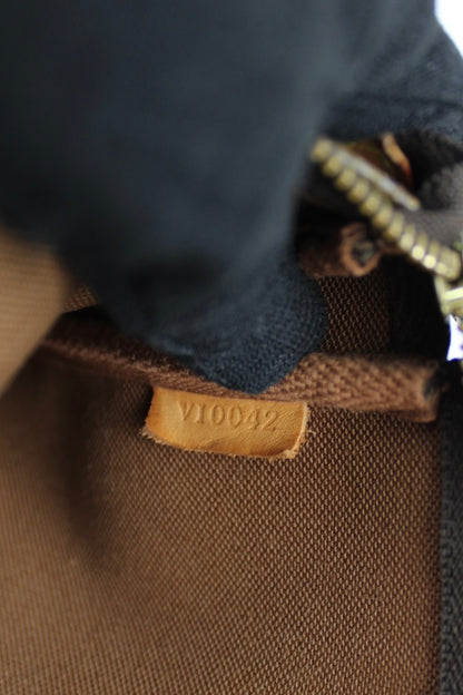 Louis Vuitton Pochette Bag 2002