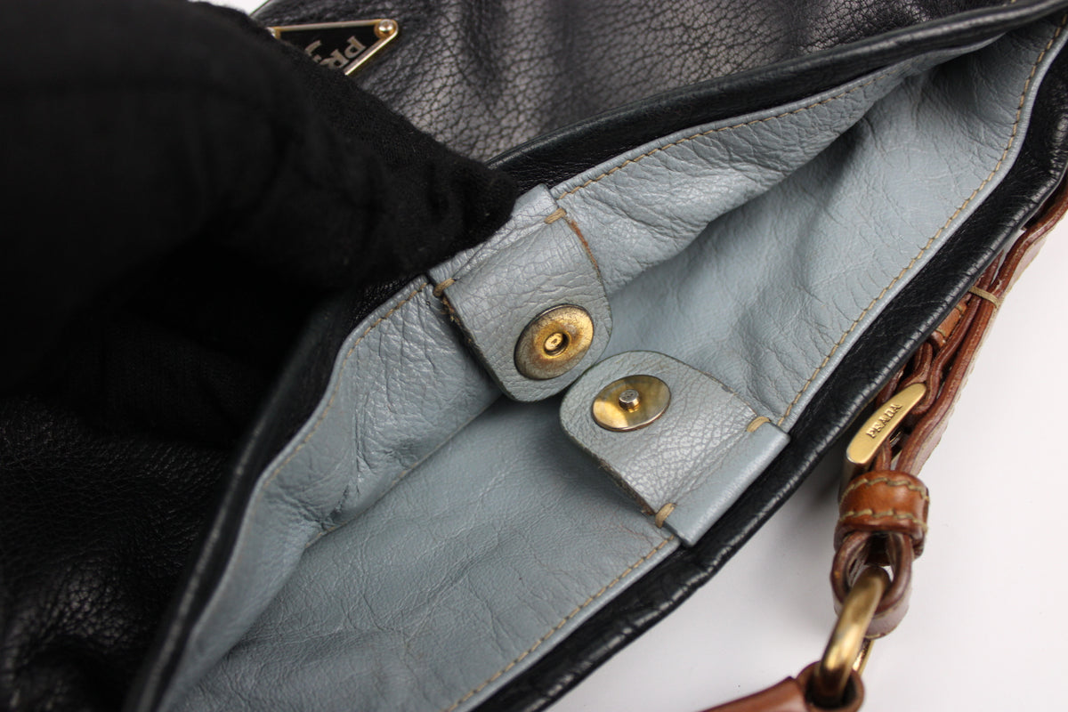 Pre-owned Prada Leather Navy Shoulder Pochette Bag