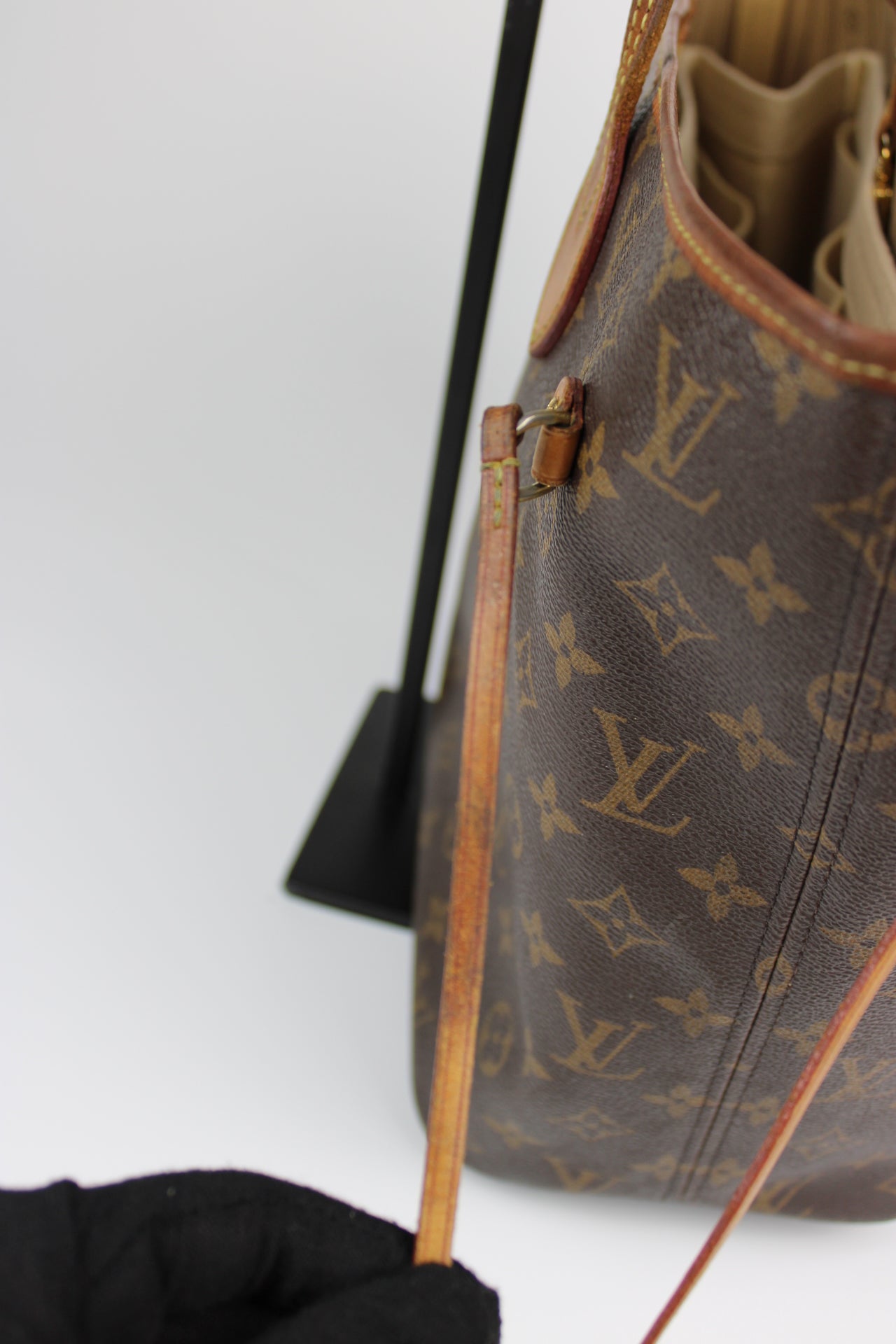 Louis Vuitton Neverfull MM Bag 2013