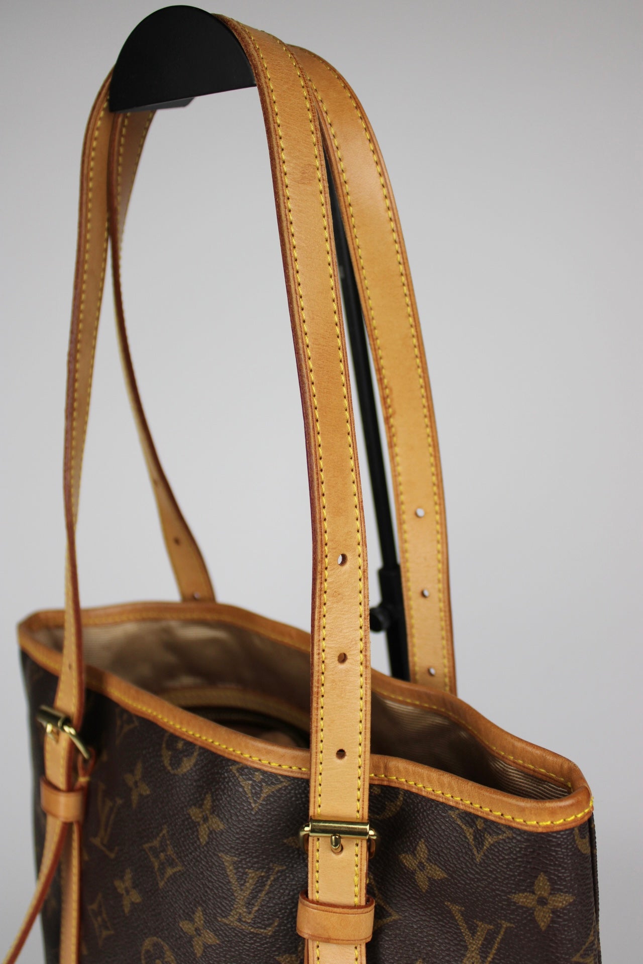 Louis Vuitton Bucket Bag GM 2000