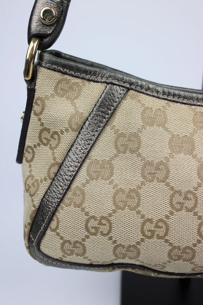Pre-owned Gucci Monogram Abbey Bag