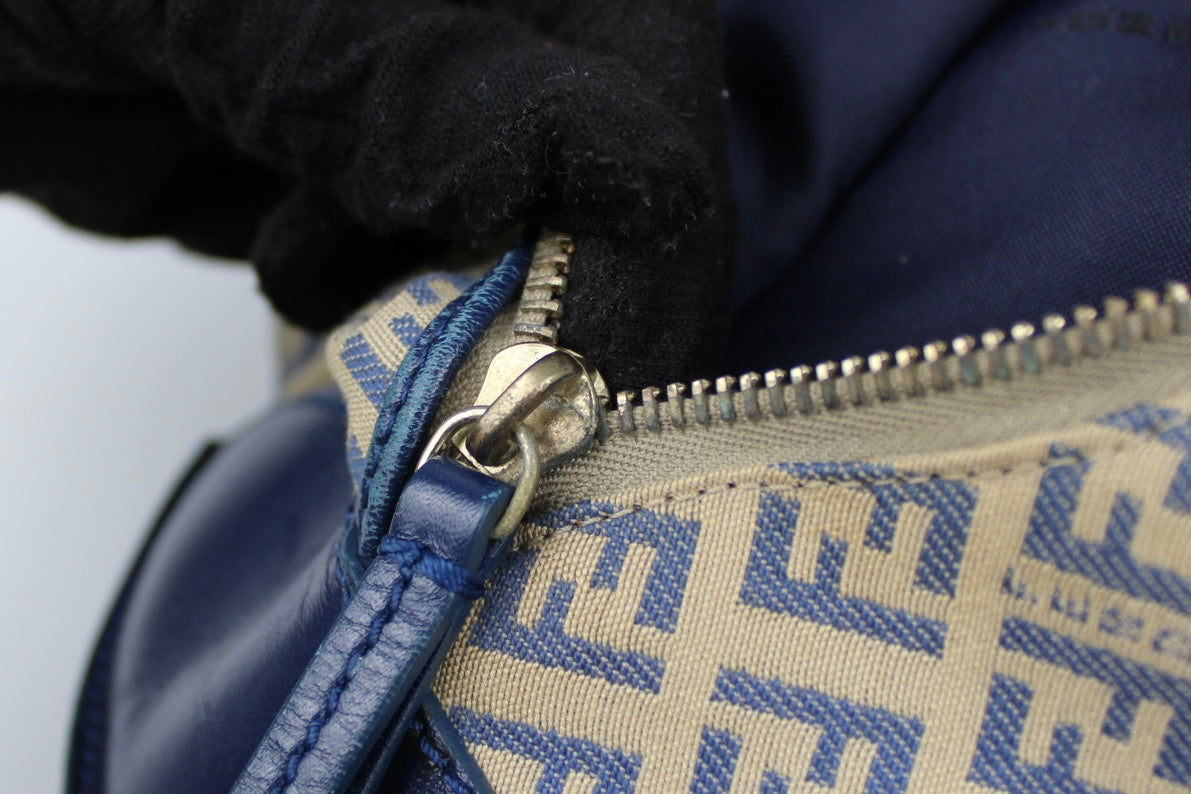 Pre-owned Fendi Zucchino Blue Hobo Shoulder Bag