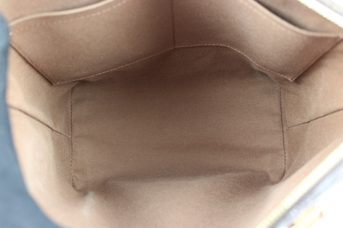 Louis Vuitton Totally PM Bag 2011 (With Receipt)