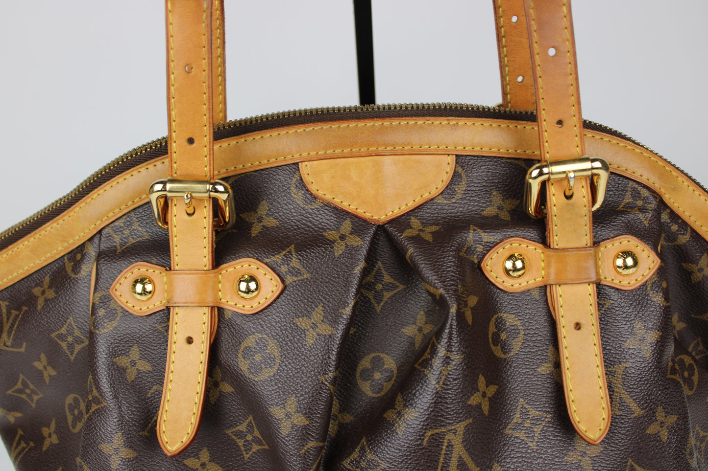Louis Vuitton Tivoli GM Bag 2011