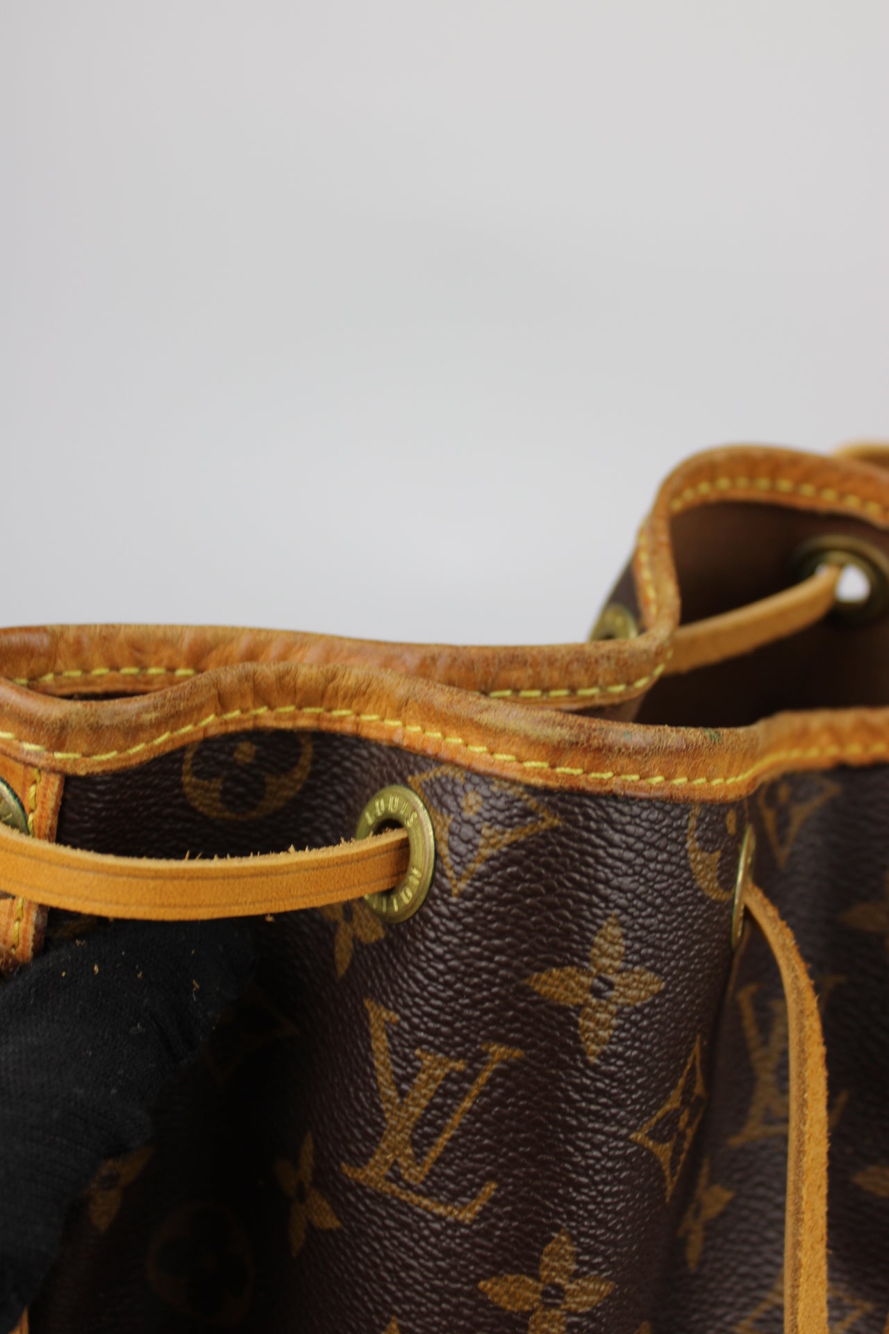 Louis Vuitton Noé Drawstring Bag 2000