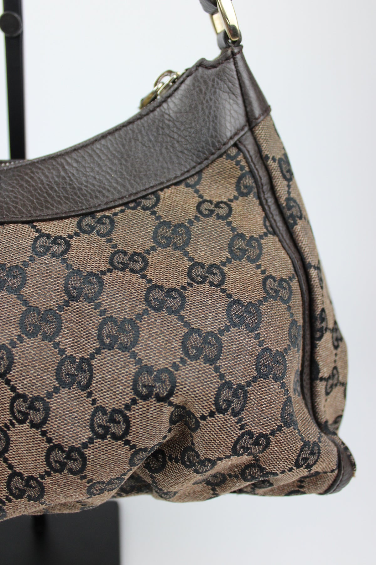 Pre-owned Gucci Monogram Denim Abbey Bag