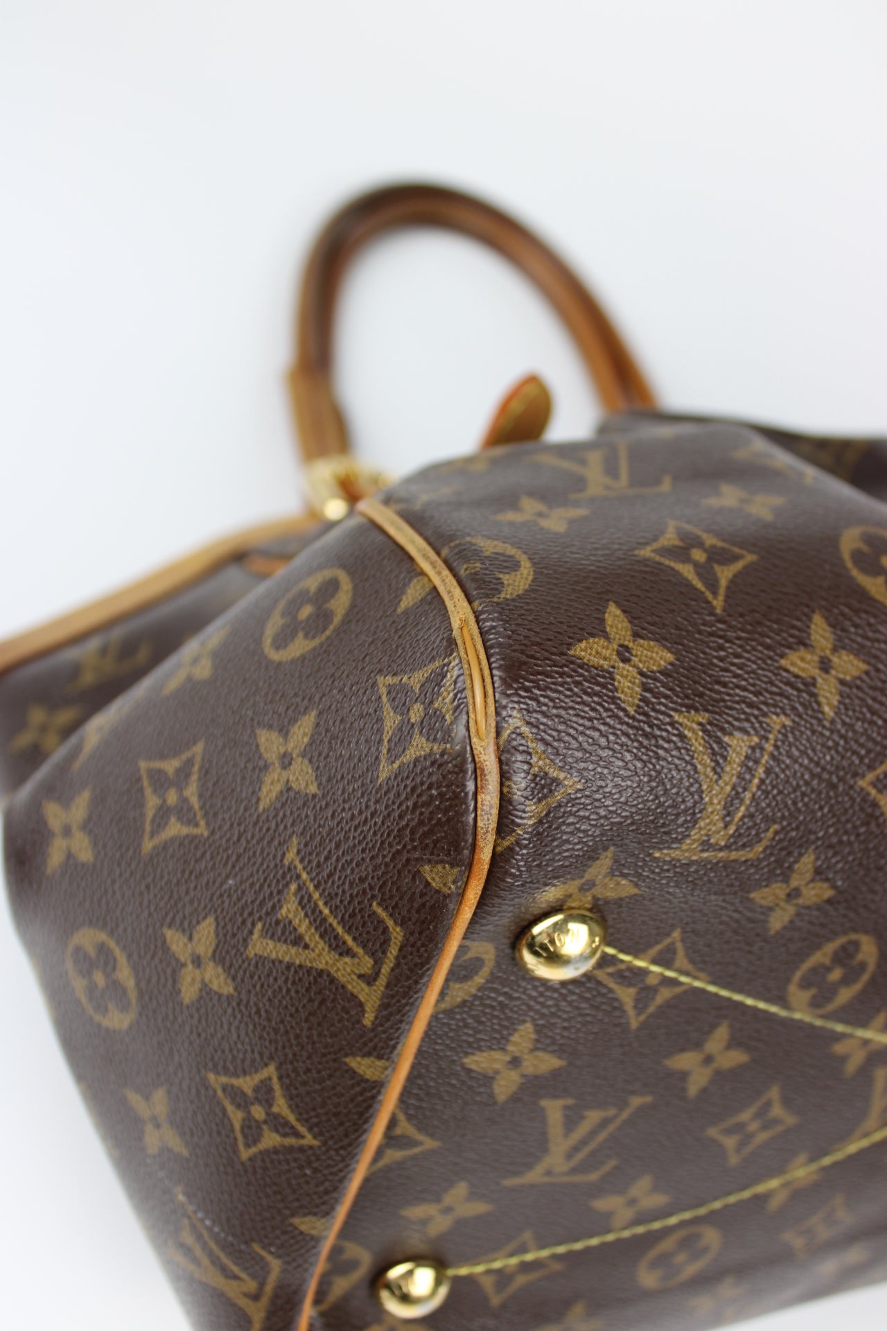 Louis Vuitton Tivoli GM Bag 2011