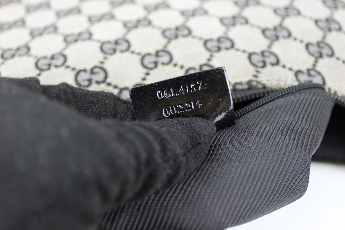 Pre-owned Gucci Monogram Crescent Bag