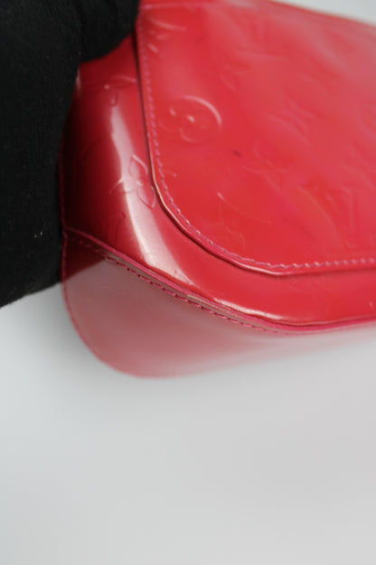 Louis Vuitton Vernis Minna Street Cross Body Bag 2006