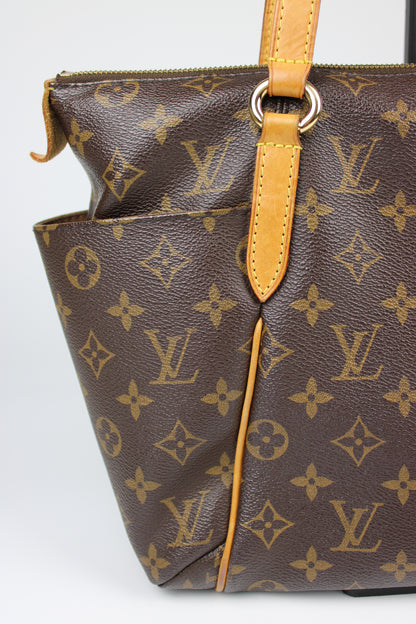 Louis Vuitton Totally PM Bag 2011 (With Receipt)