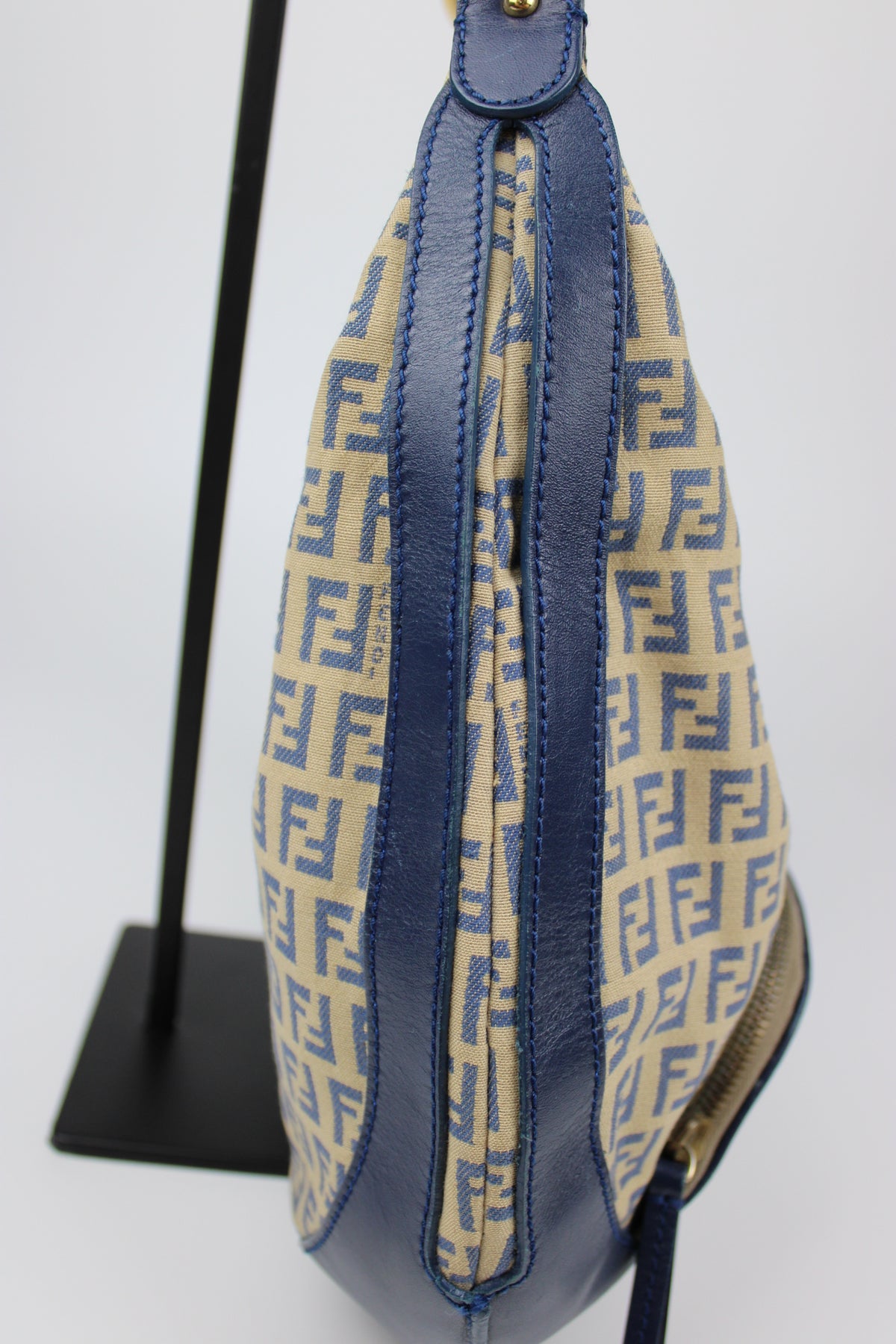Pre-owned Fendi Zucchino Blue Hobo Shoulder Bag