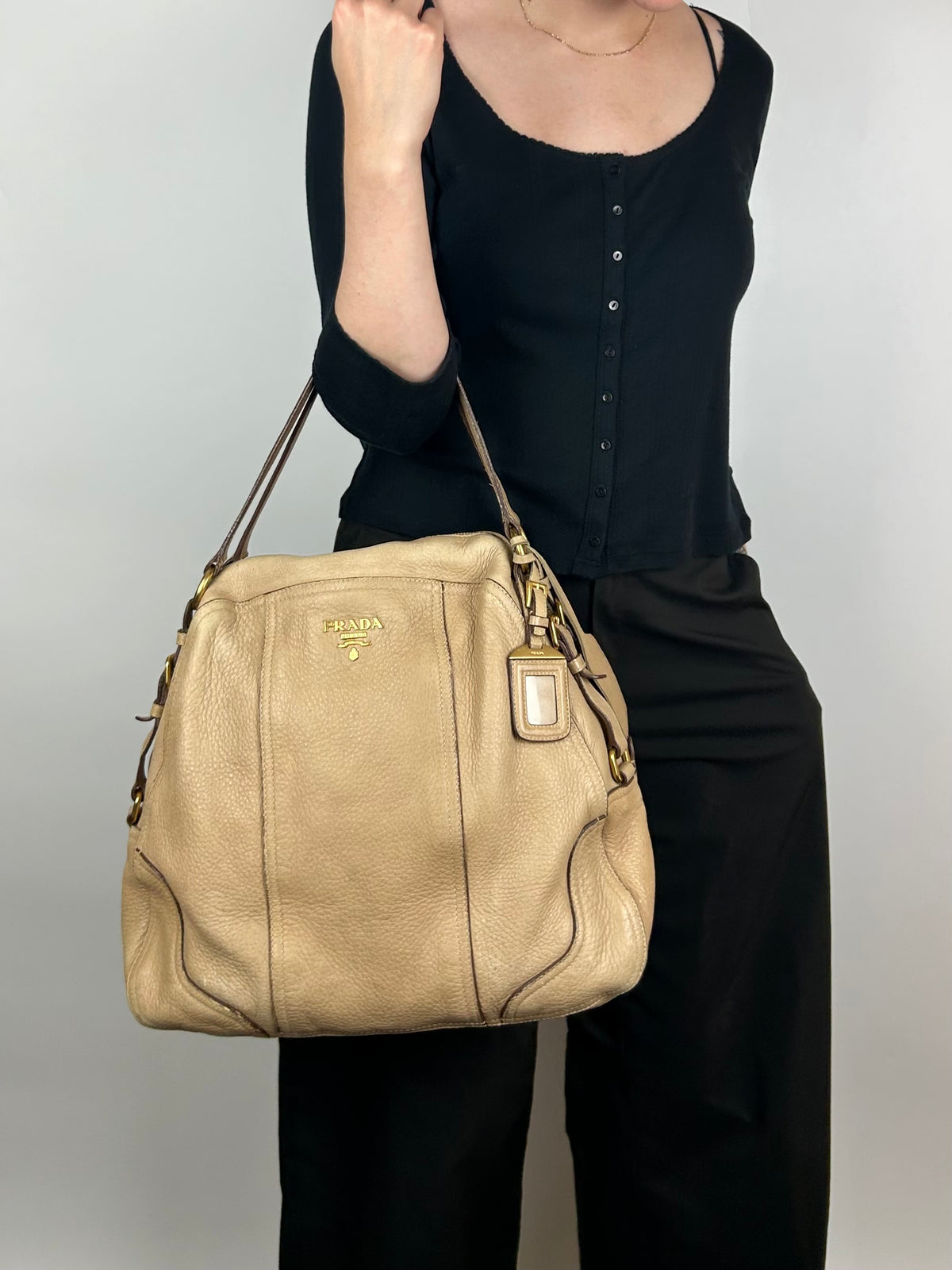 Pre-owned Prada Cervo Leather Hobo Bag