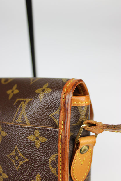 Louis Vuitton Gibeciere Cross Body Bag 1995