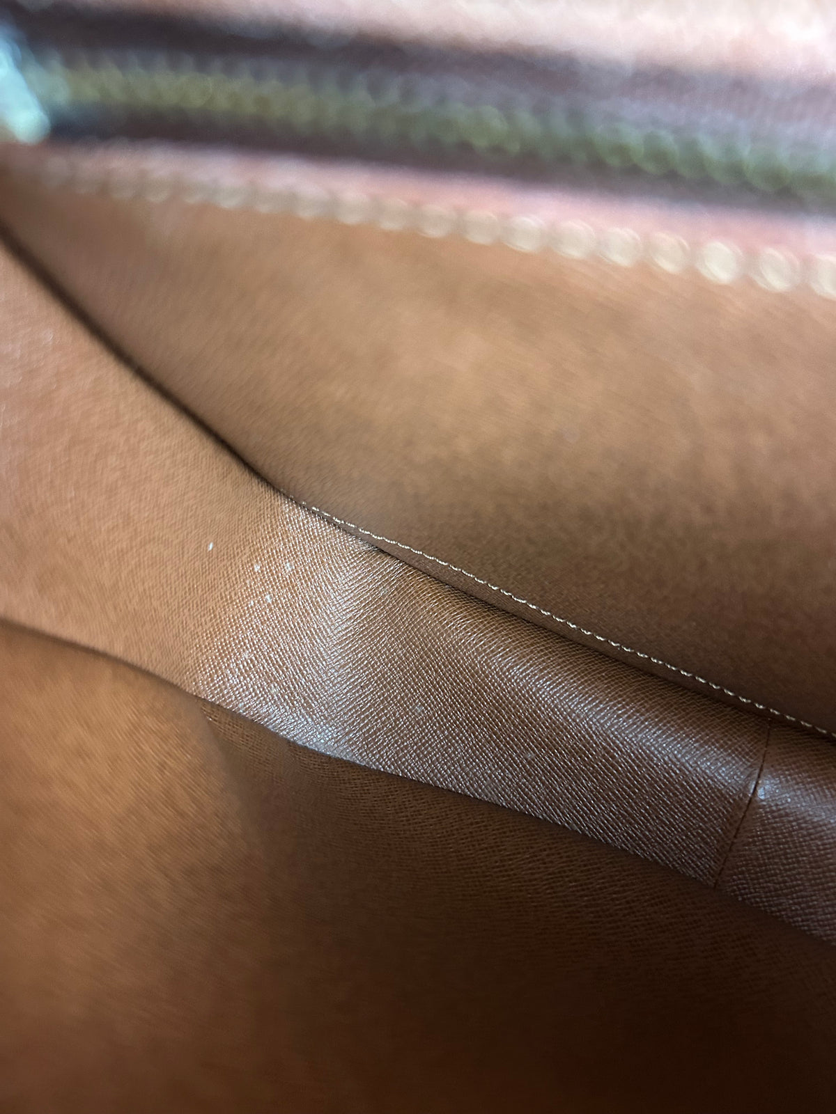 Pre-owned Louis Vuitton Saint Cloud Cross Body Bag 1992
