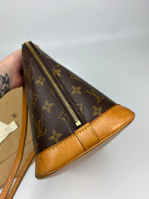 Load image into Gallery viewer, Louis Vuitton Alma Bag 1998
