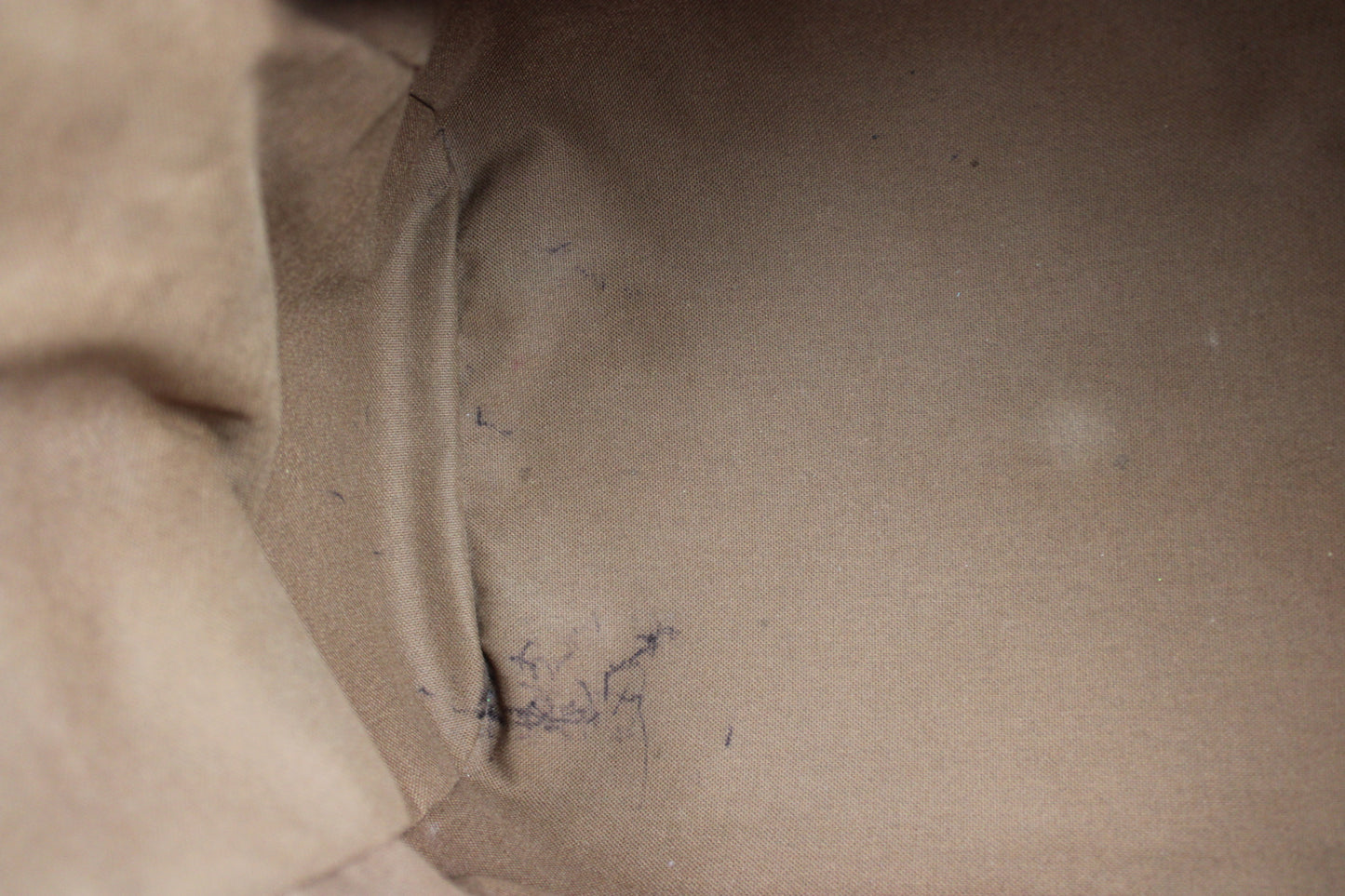 Louis Vuitton Tivoli GM Bag 2011