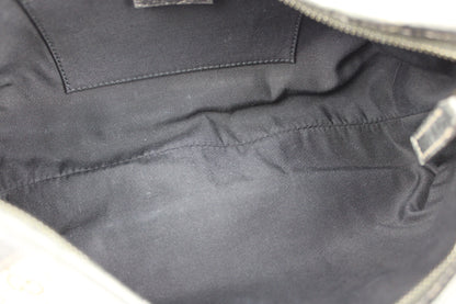 Pre-owned Gucci Monogram Abbey Bag