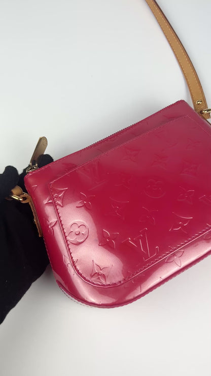 Louis Vuitton Vernis Minna Street Cross Body Bag 2006