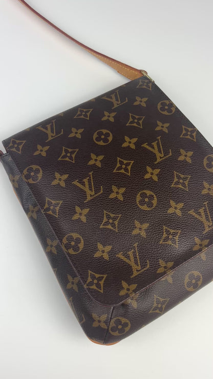 Louis Vuitton Musette Salsa Cross Body Bag 2005