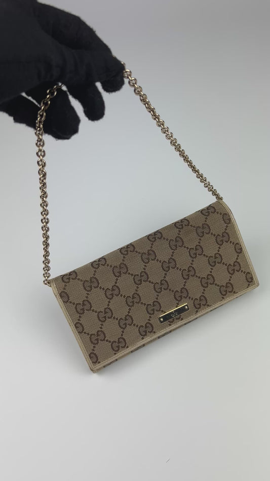 Gucci Monogram Wallet on Chain