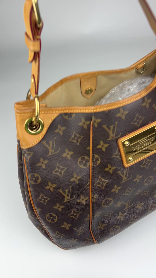 Louis Vuitton Galliera Bag 2010