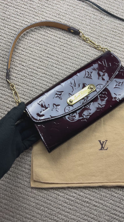 Louis Vuitton Vernis Sunset Boulevard Pochette Bag 2009